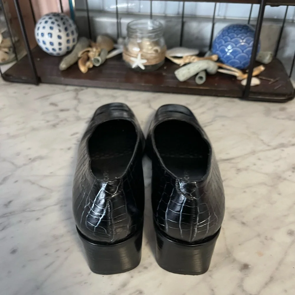Rockport classic flats